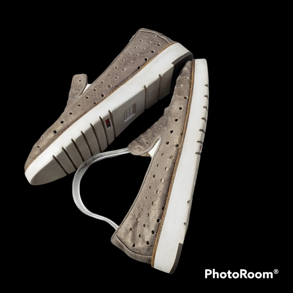 Johnston and Murphy Flex Sneaker Perforated Leather Loafer Removable Insoles 8 - Picture 12 of 12